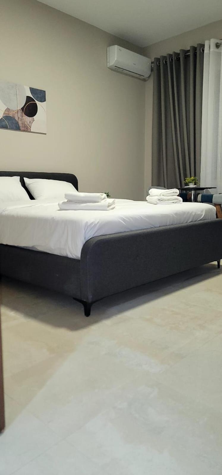 Bazar 4 Mini Apartament